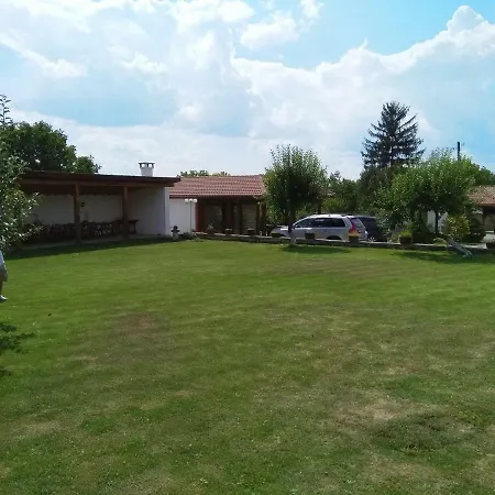 Вила Камелия Kiulevča
